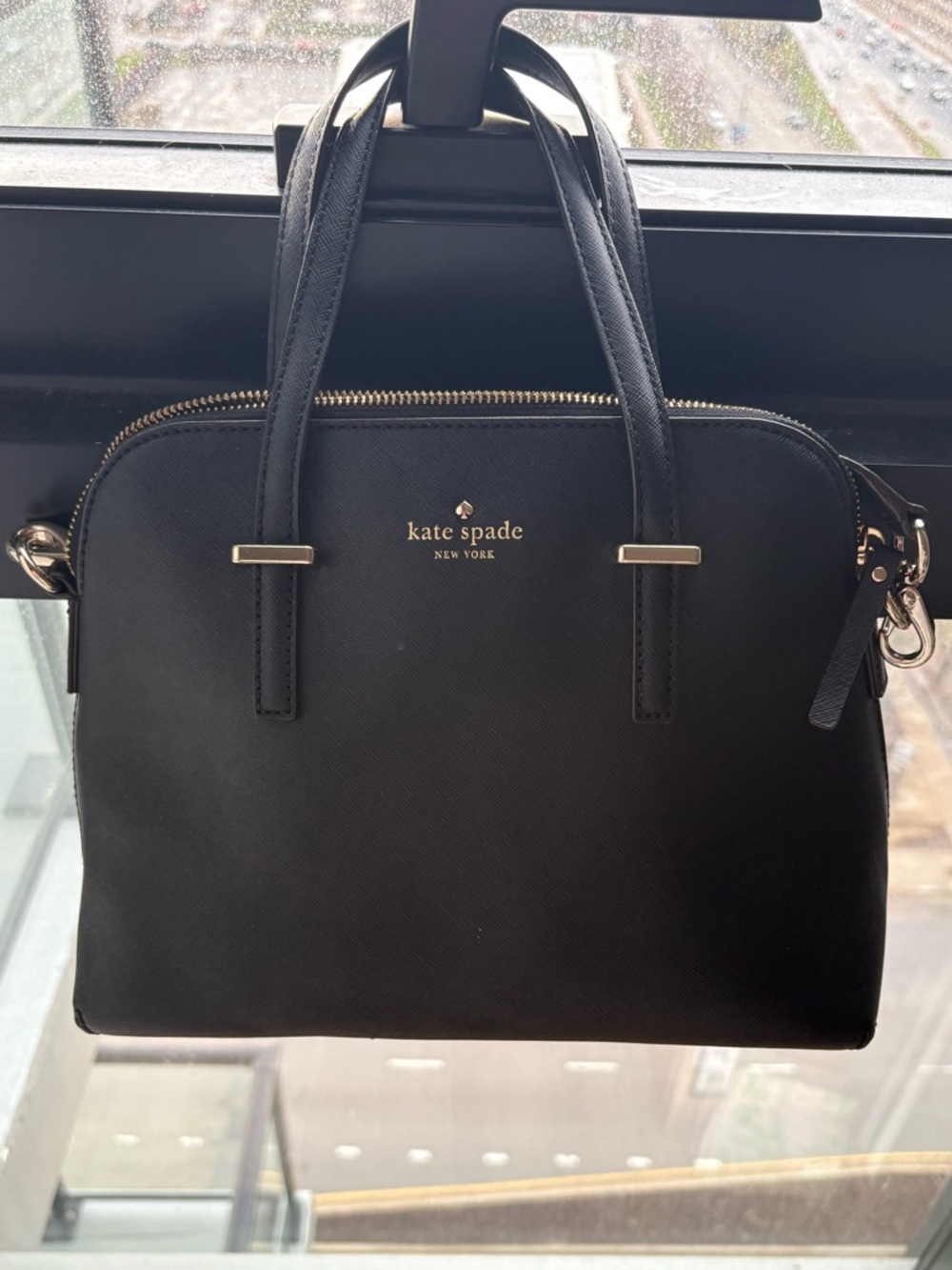 KATE SPADE SAFFIANO LEATHER BAG